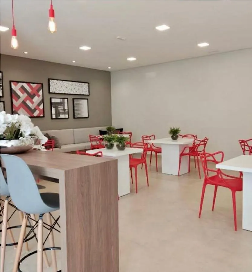 Studio Paris Prox Metro Bras Feirinha Madrugada Templo Salomao São Paulo