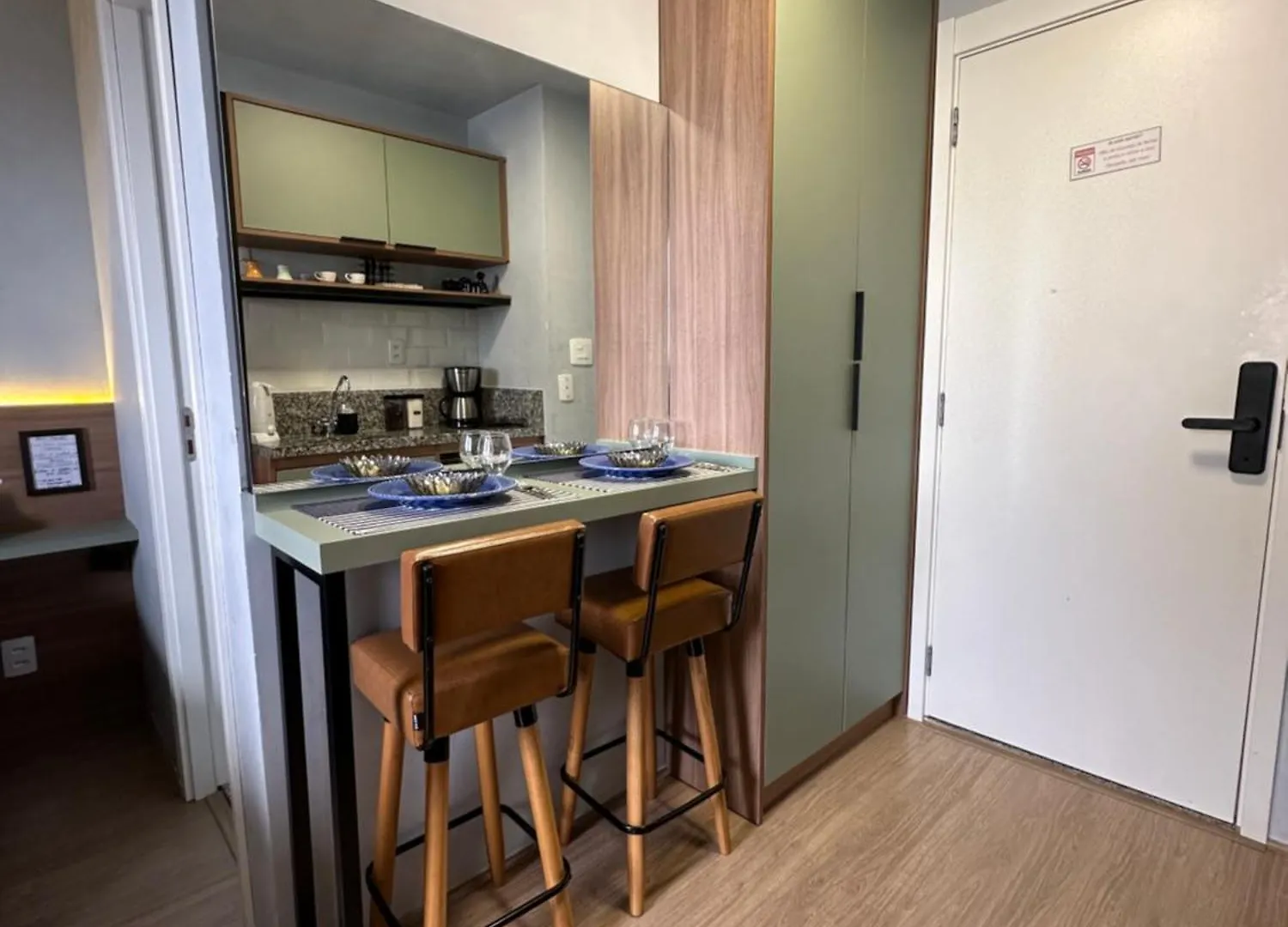 Studio Paris Prox Metro Bras Feirinha Madrugada Templo Salomao São Paulo Apartamento