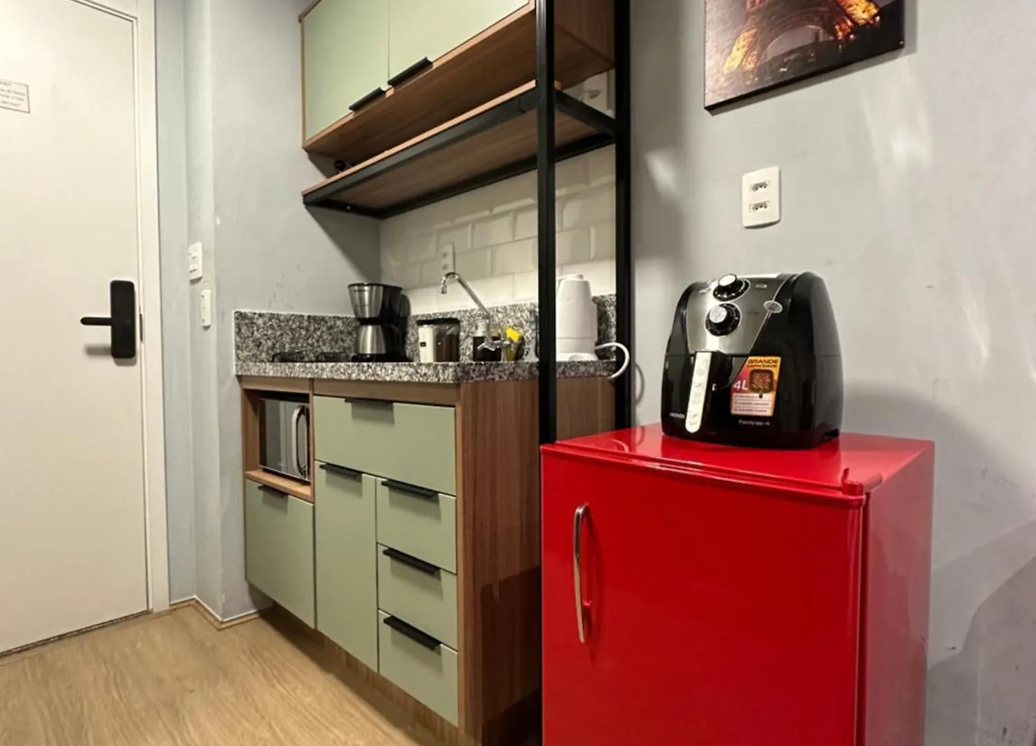 Appartement Studio Paris Prox Metro Bras Feirinha Madrugada Templo Salomao São Paulo